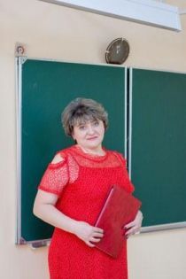 garkushina_marina_anatolevna-klassnyj_rukovoditel-.jpg